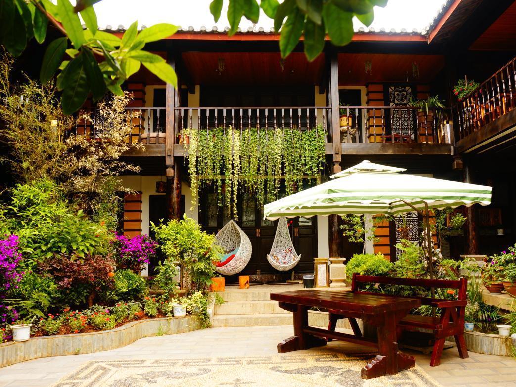 Lijiang Wangjia Courtyard Inn Exterior foto